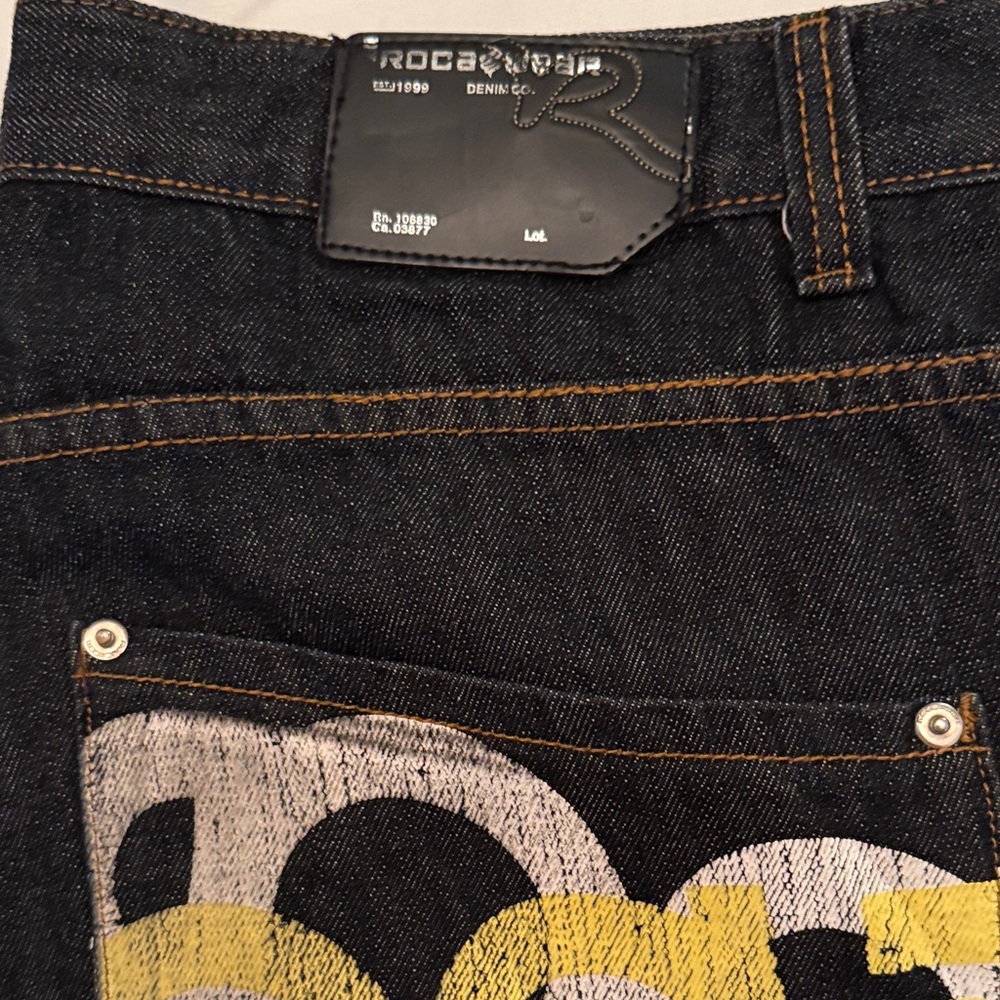 Roca Wear jeans very good condition no blemishes stains or tears